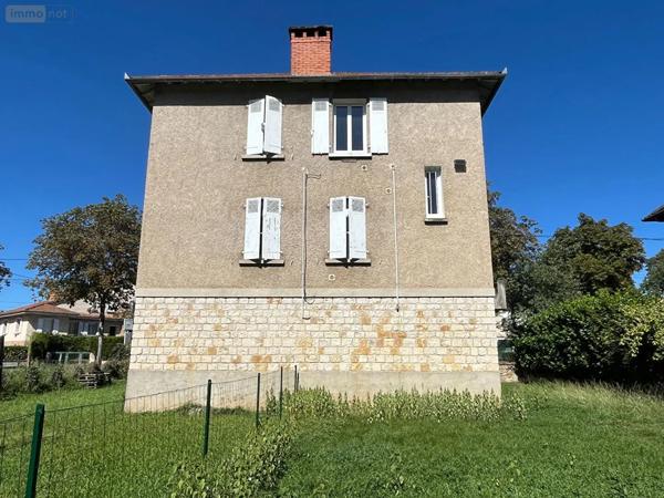 Achat - Immeuble Figeac 46100 6 pièces 126 m 2 569 m 2