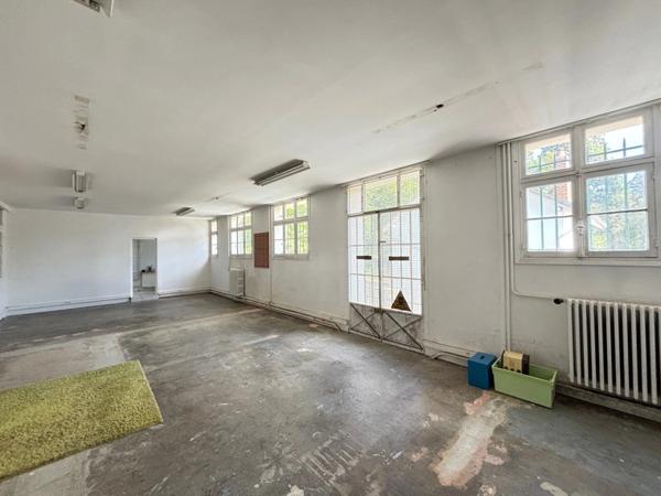 Immeuble à vendre LA FERTE SOUS JOUARRE (77)