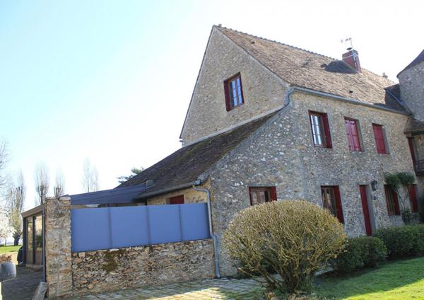 Belle bâtisse La Celle Les Bordes