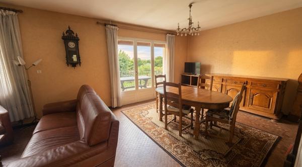 A VENDRE Maison à NARCASTET-  87 m² - 3 chambres-  garage  de 87 m²-1000 m² de terrain