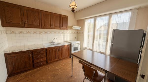 A VENDRE Maison à NARCASTET-  87 m² - 3 chambres-  garage  de 87 m²-1000 m² de terrain