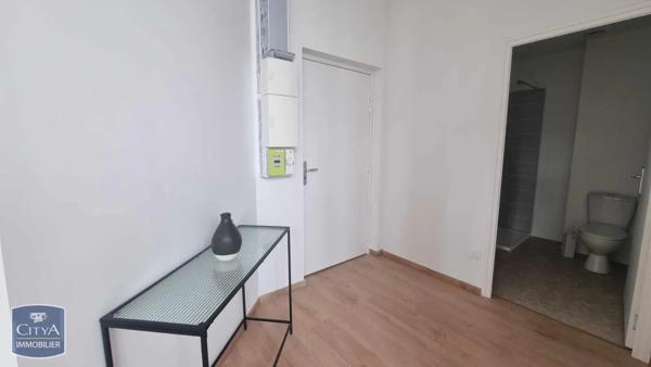 Appartement à louer 2 pièces 31.43m² Saint-Quentin (02100)