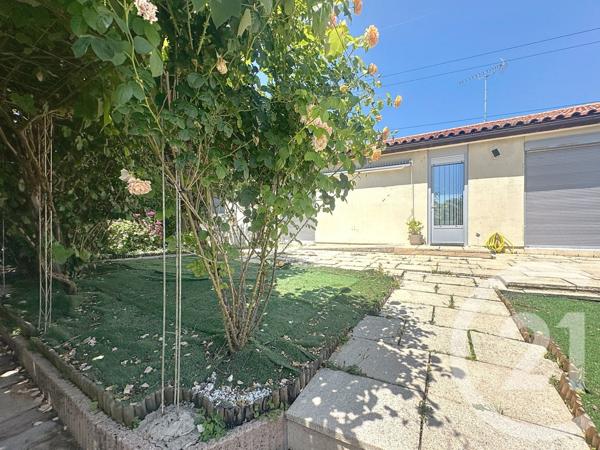 Immeuble à vendre  160 m2 CHOLET - 49