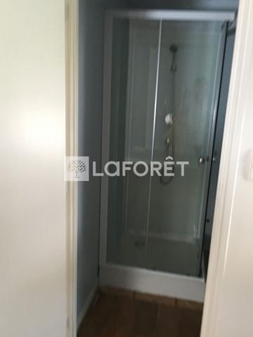 Location appartement Barbezieux-Saint-Hilaire - 1 pièce(s) - 22 m² - 300 € par mois