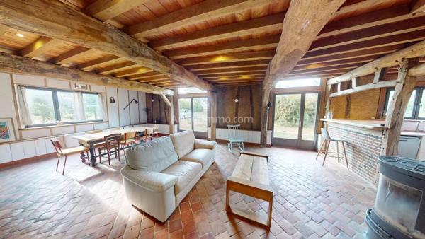 Vente                                                      Maison
                        
                     5 pièces                      140 m2                     à Lyons-la-Forêt