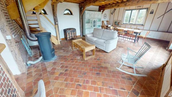 Vente                                                      Maison
                        
                     5 pièces                      140 m2                     à Lyons-la-Forêt