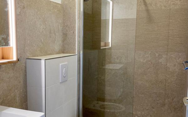 Appartement à louer    4 pièces •  Mandelieu-la-Napoule