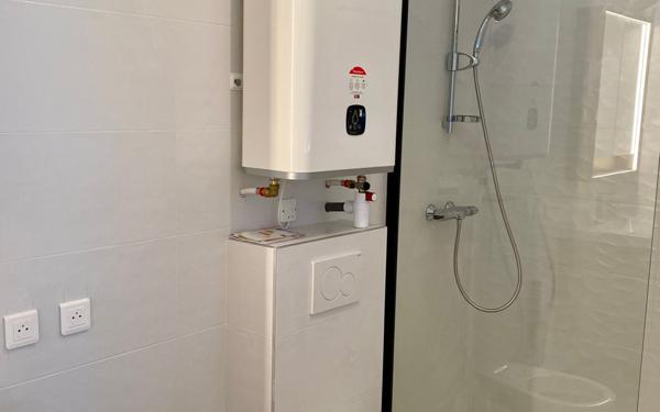 Appartement à louer    4 pièces •  Mandelieu-la-Napoule