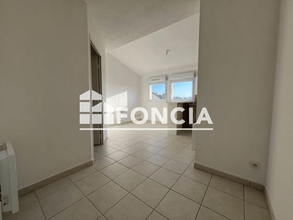 Location Appartement 2 pièces 34.47 m² - LE CLOS DES AMANDIERS 485 AVENUE LEON BLUM Morieres Les Avignon 84310