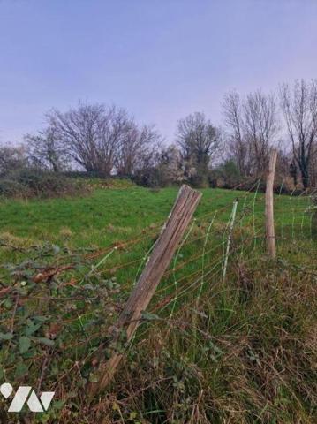 Vente Terrain à bâtir à Aigondigné