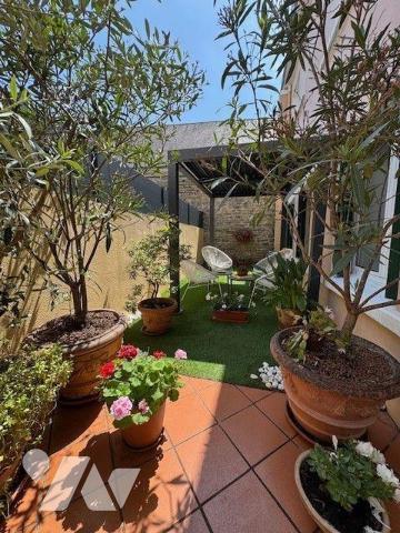 A vendre Maison de ville Quimperlé (29)

Maison de ville présentant une surface totale d'envi...