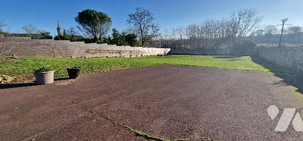Pavillon de plain-pied, construction 2010 avec vue valorisante, habitable de suite  sans travaux.