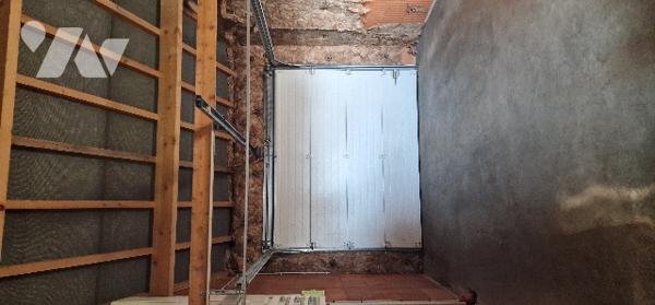 Pavillon de plain-pied, construction 2010 avec vue valorisante, habitable de suite  sans travaux.