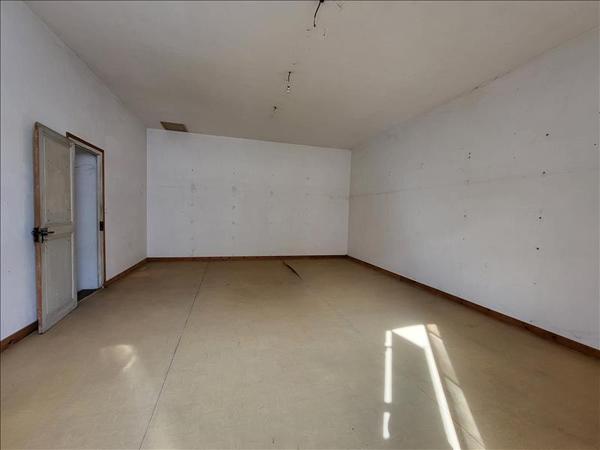 Immeuble à vendre |  Jonzac |  205 m²