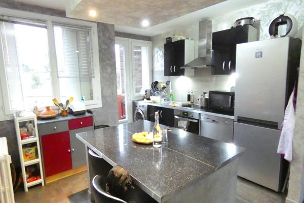 BEAU T3 ASCENSEUR GARAGE Aurillac (15000)