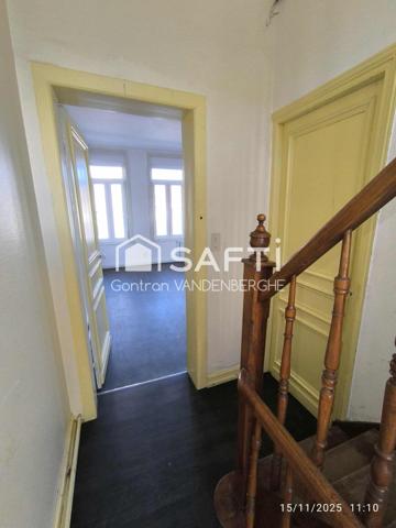 Maison de ville 156m² | 364m² terrain | 3 Niveaux + Grenier