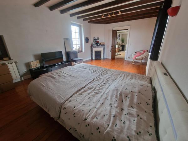 Maison de charme avec piscine en cœur de ville