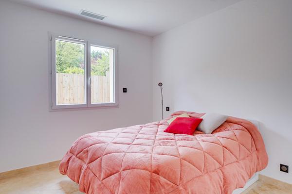 Montlieu-la-Garde (17210) Maison 4 pièces d'environ 82m2 habitables sur parcelle de 400m2