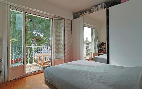 Appartement à vendre    4 pièces • 85 m2 Nice
