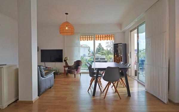Appartement à vendre    4 pièces • 85 m2 Nice