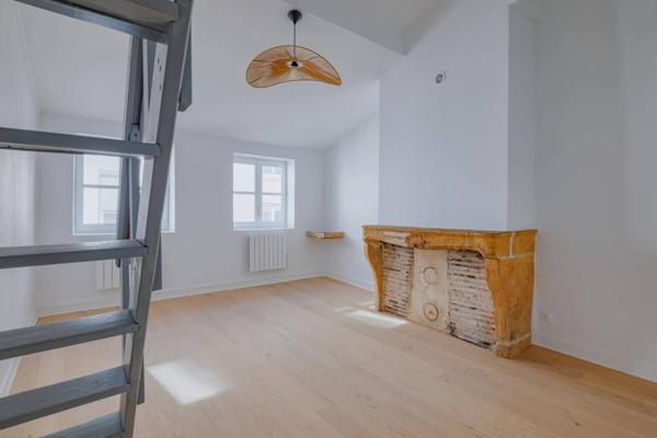 APPARTEMENT T1 BIS - HYPER CENTRE - RUE DES MARRONNIERS