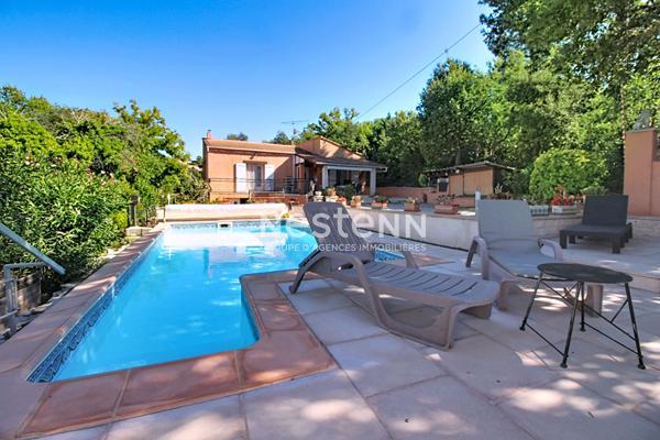 A VENDRE EN EXCLUSIVITÉ Maison AVEC STUDIO INDÉPENDANT ET VUE IMPRENABLE