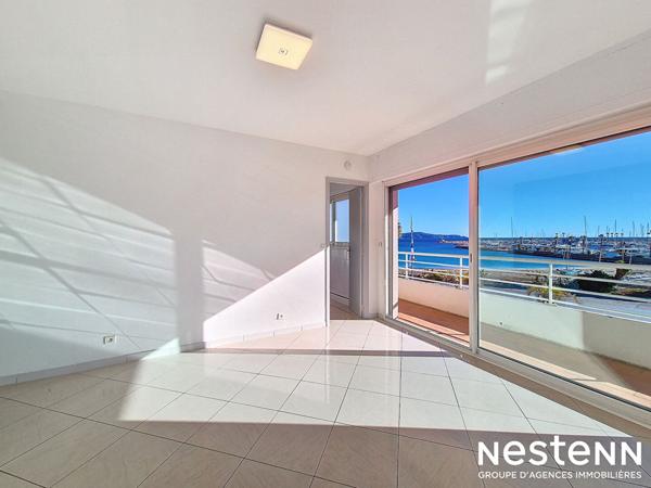 Splendide vue mer panoramique appartement 3 suites parentales garage et piscine