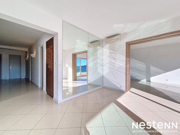 Splendide vue mer panoramique appartement 3 suites parentales garage et piscine