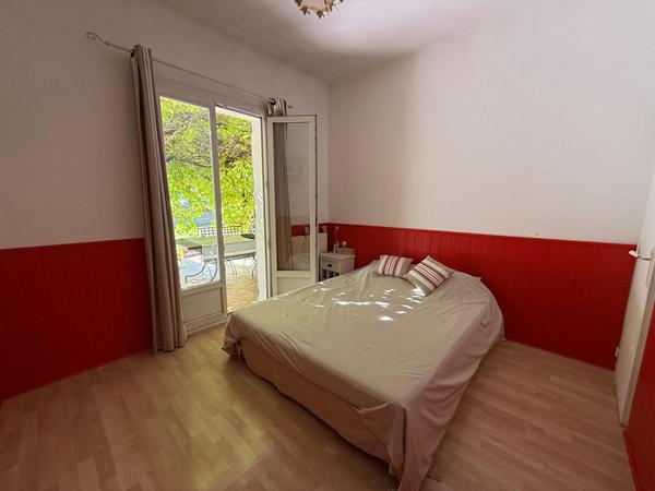 Maison Bouc Bel Air 5pièce(s) d'environ 104 m², sous sol, terrain de 839m², piscine