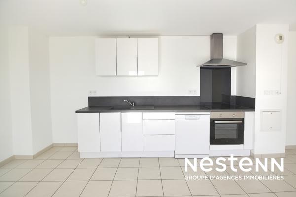 Grand Parilly: Lumineux T3 récent avec Balcon sans vis à vis