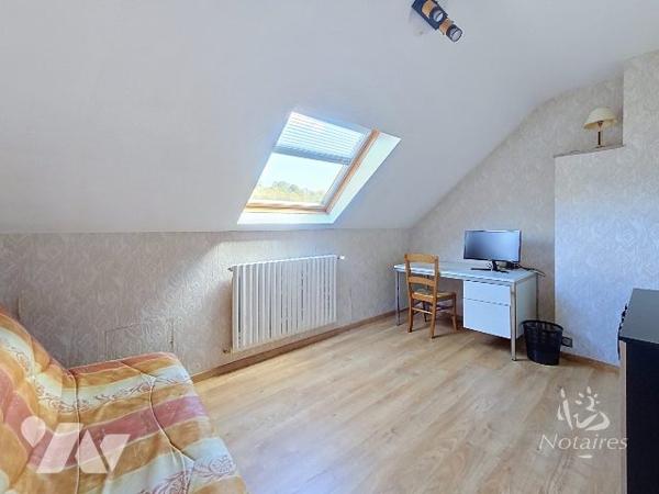 Maison individuelle à Chaumont – 5 chambres, grand sous-sol, hangar