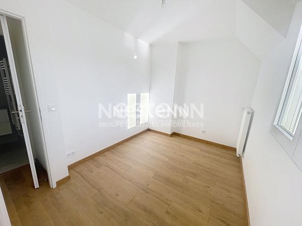 EXCLUSIVITE : APPARTEMENT DE 3 PIECES EN DUPLEX NEUF A CHILLY-MAZARIN PROCHE T12, BUS 297 , COMMERCES ET ECOLES