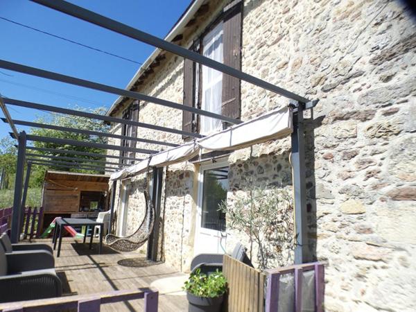 Maison au fond d'une impasse à Peyrignac 4 chambres