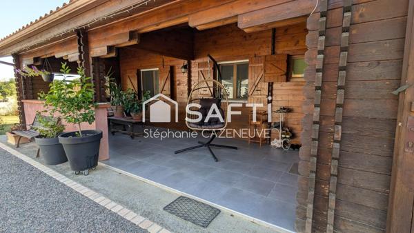 Maison en madriers de bois, charme et fonctionnalité