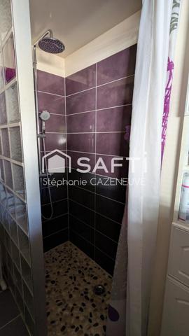 Maison en madriers de bois, charme et fonctionnalité