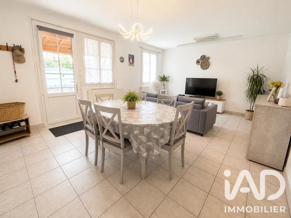 Maison à vendre 4 pièces 78 m² Châteaubernard