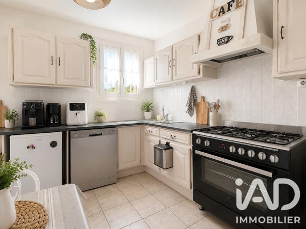 Maison à vendre 4 pièces 78 m² Châteaubernard