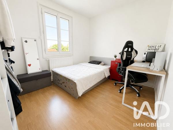 Maison à vendre 4 pièces 78 m² Châteaubernard
