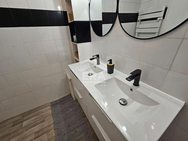 Maison  4 pièce(s) 100m2