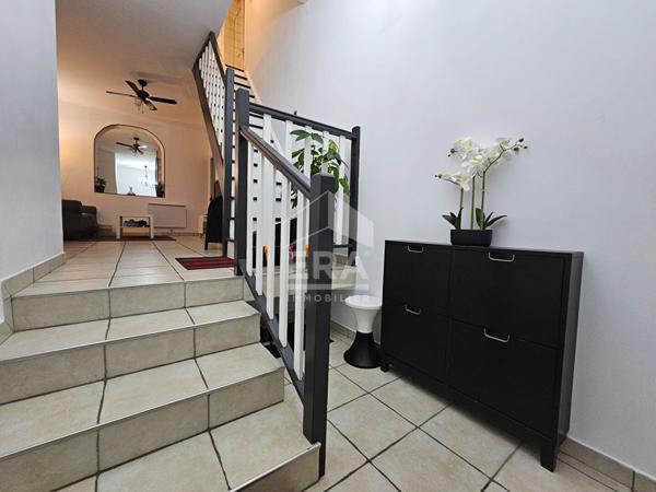 Maison  4 pièce(s) 100m2