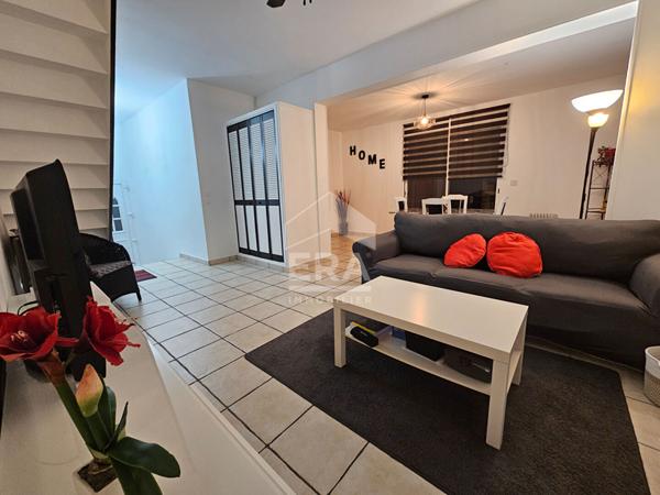 Maison  4 pièce(s) 100m2