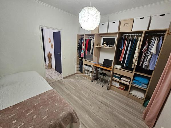 Maison  4 pièce(s) 100m2