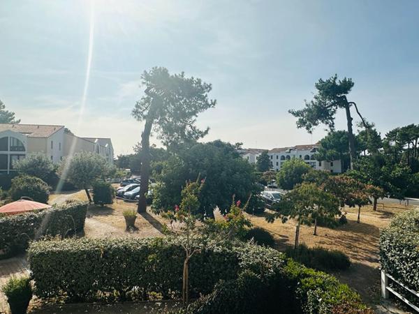Appartement  2 pièce(s) 31.17 m2  100m Plage