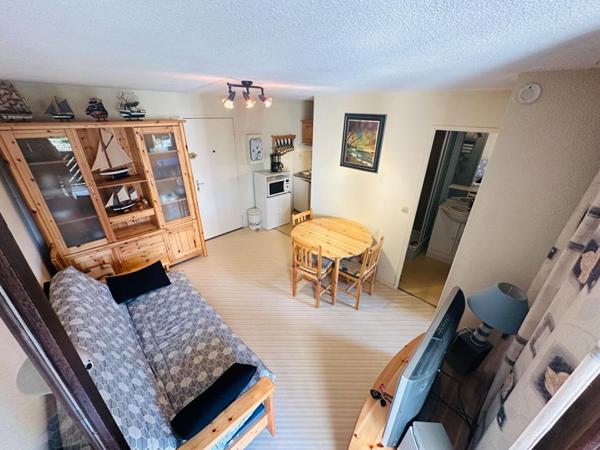 Appartement  2 pièce(s) 31.17 m2  100m Plage
