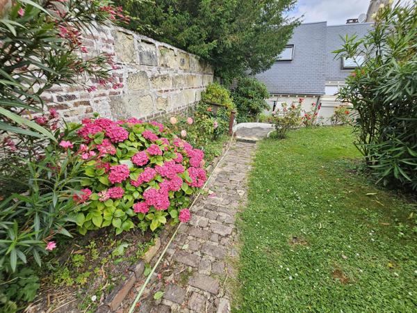 Maison 5 pièces - 234 m²