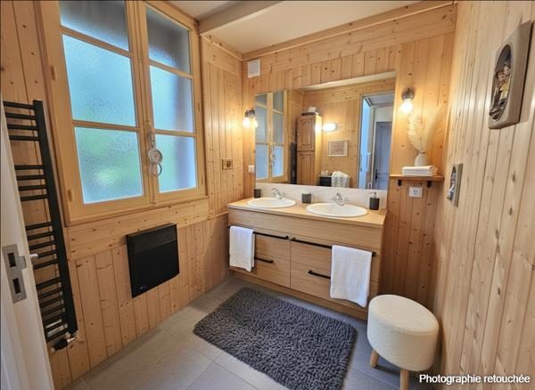 Maison 5 pièces - 234 m²