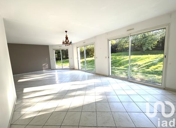 Maison à vendre 5 pièces 132 m² Artigues-près-Bordeaux