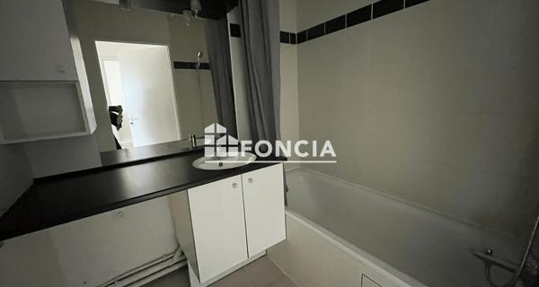 Location Appartement 2 pièces 41.23 m² - Pontault-combault 77340