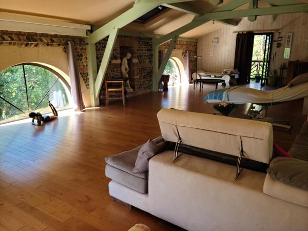 Bien rare sans voisins au calme, bel environnement