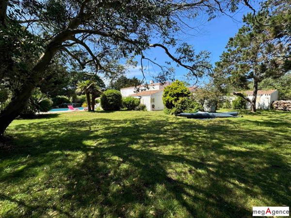 Maison à L' ILE-D'YEU, 85350 - 12 pièces 312m²